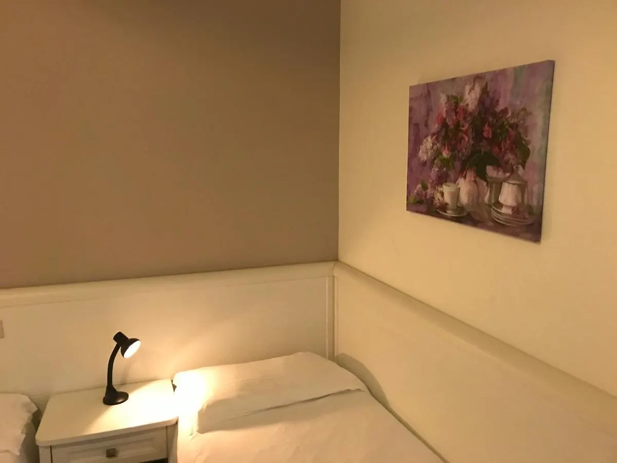 Riviera Apartments Levanto